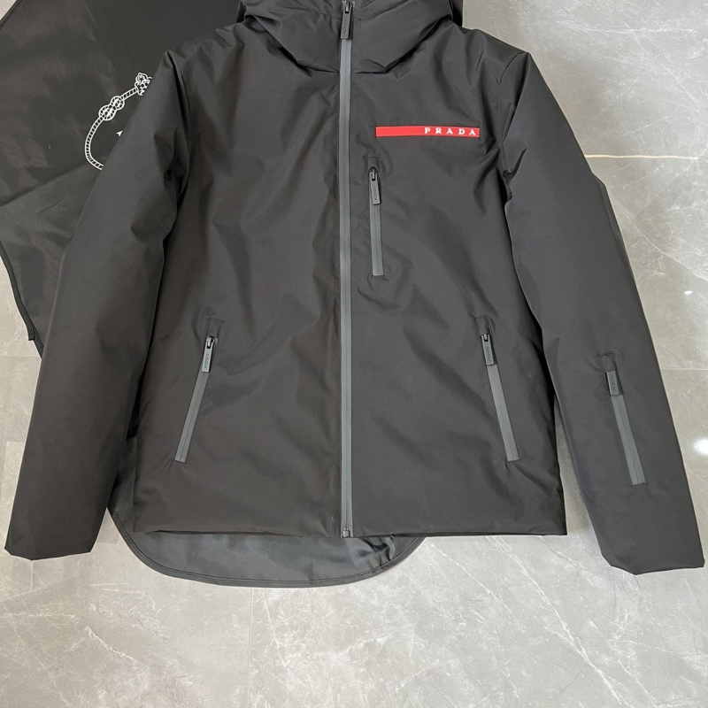 Pra*a down coat